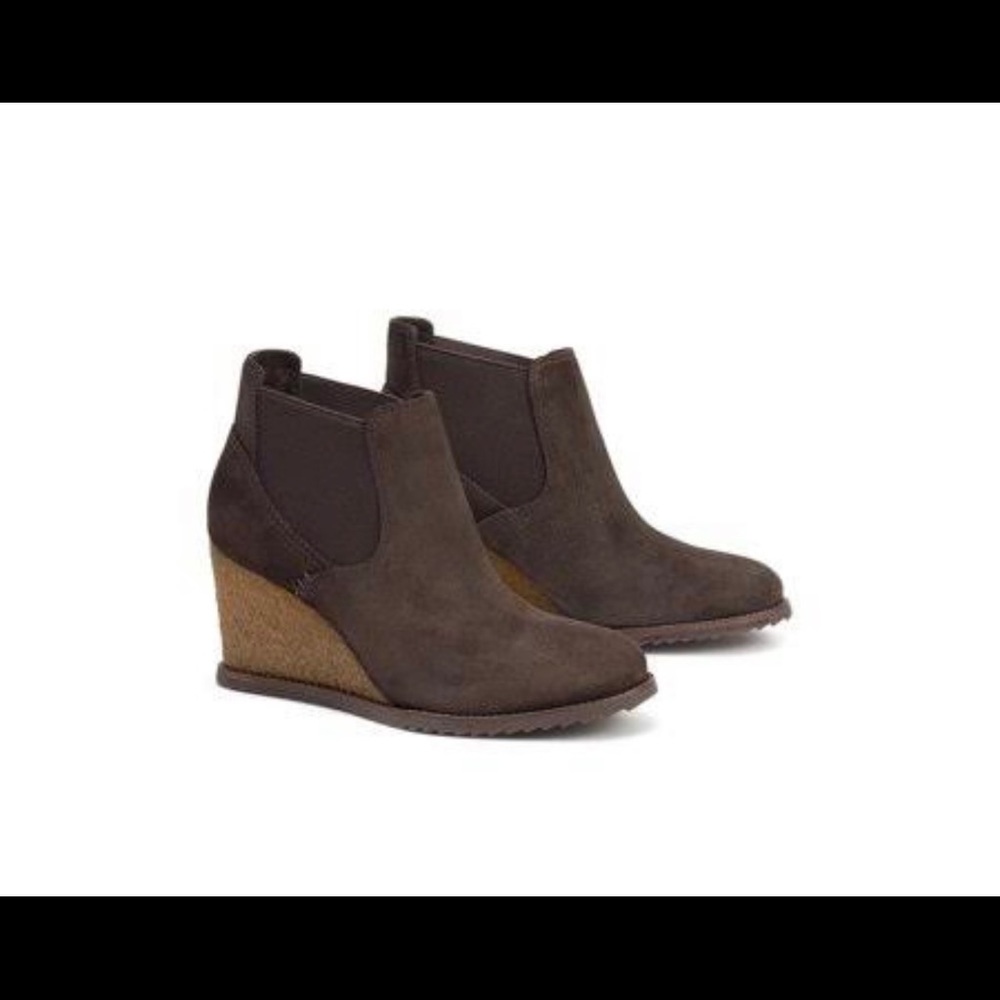 Trask Tatum Wedge Ankle Bootie Size 10